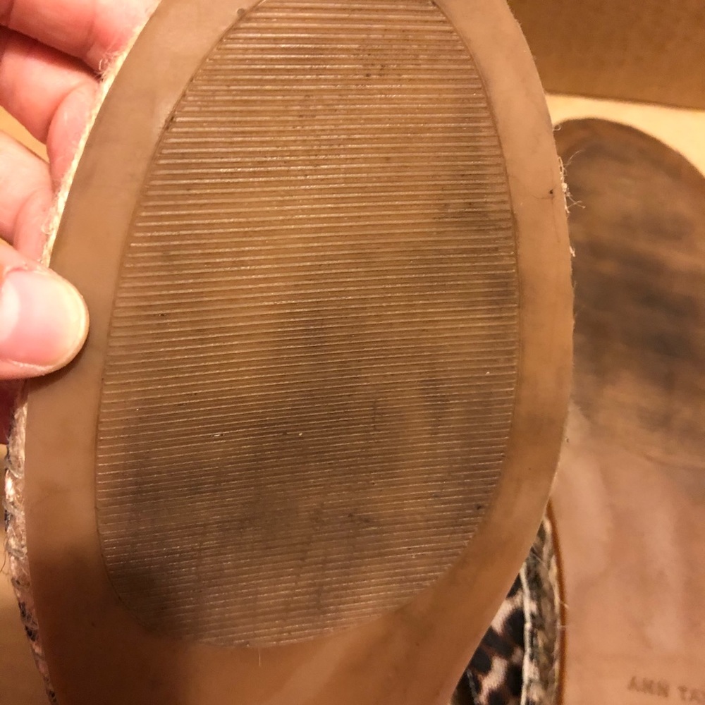 Ann Taylor Anastasia Leopard Print Slides - Picture 5 of 6
